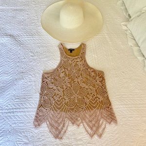 Lavender and lace express top